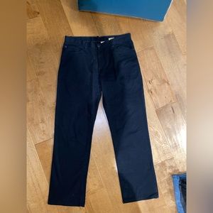 Black Timberland jeans size 34/32. Straight leg.